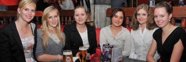 Les Jeunes Amis de Bayreuth • dans le Wagner-Lounge